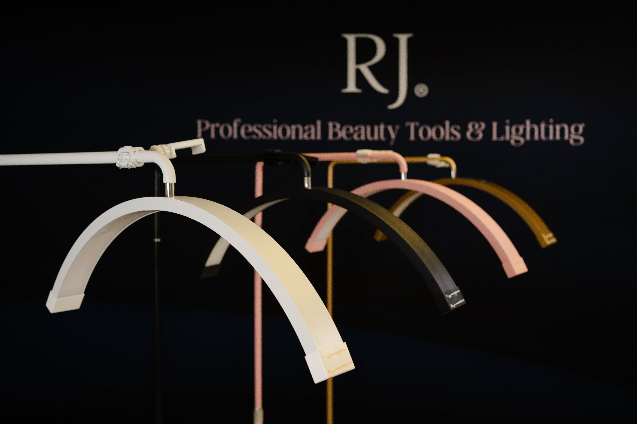 Halve maan lamp - Professionele Beauty Light 28" | RJ Moon Pro