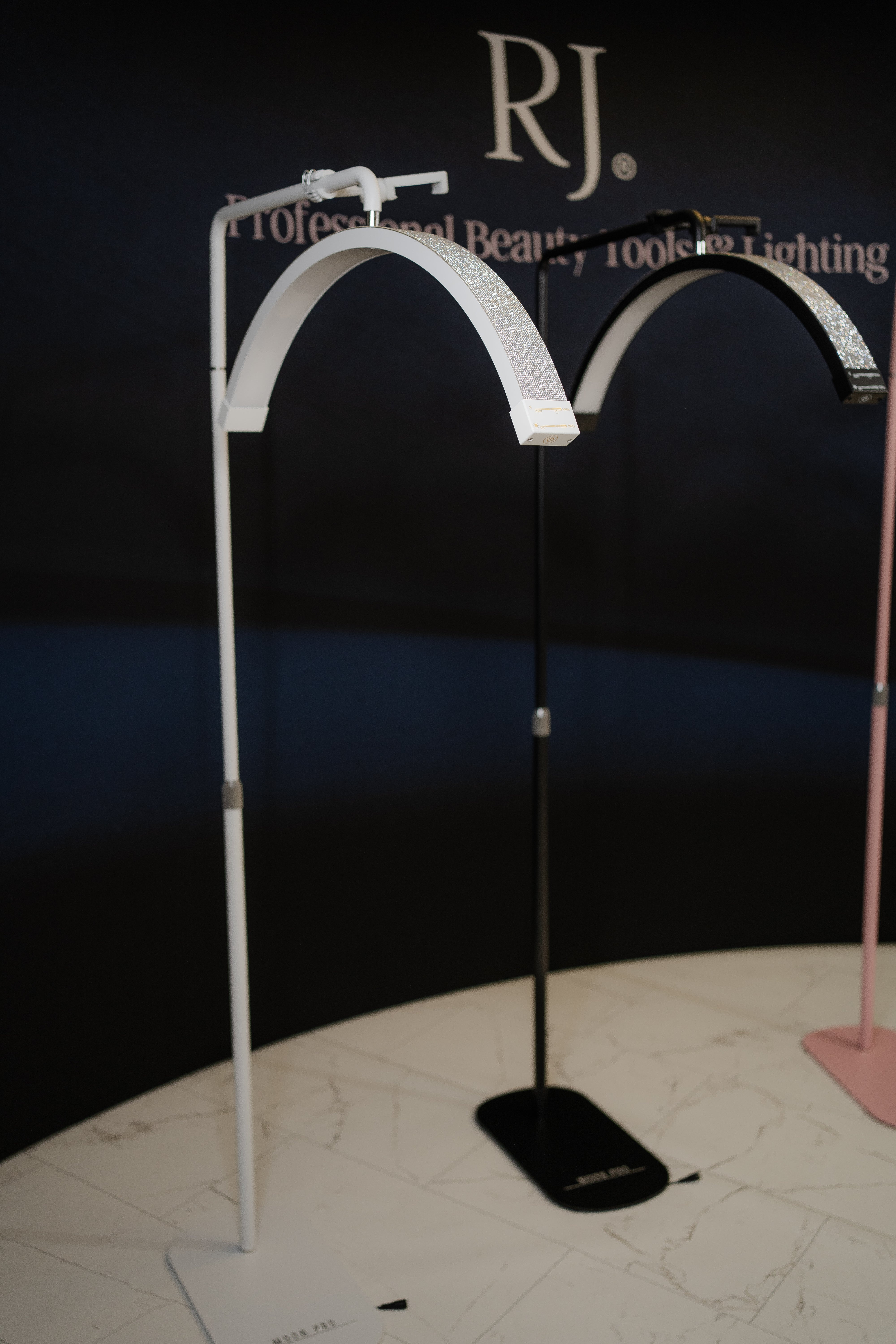 Wit zwart halve maan beauty licht